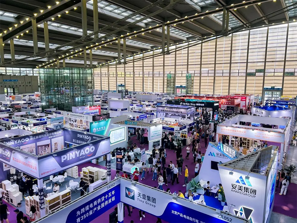 公司不定期参加各种展会，以提高知名度及销售额